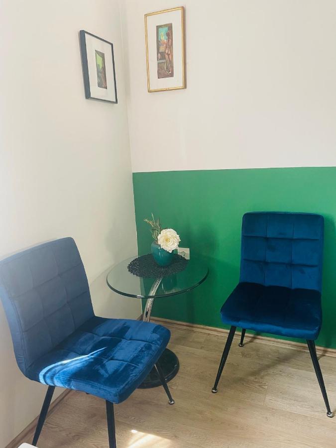 Rooms Bobic Licko Petrovo Selo Екстериор снимка